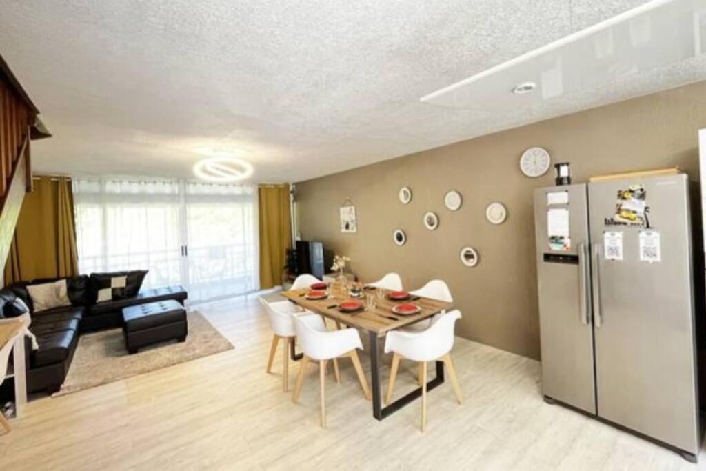 Heipoe Lodge - 6 Min Airport, Wifi, Ac & Parking Papeete  Extérieur photo